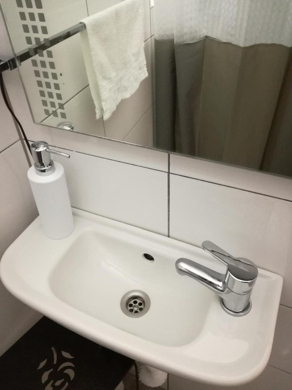 Guesthouse Coco Slavonski Brod Luaran gambar